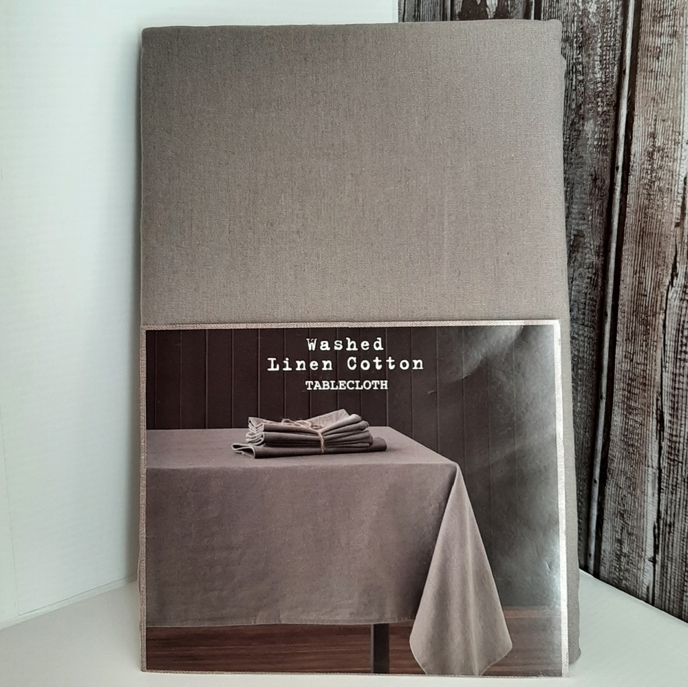 Arlee 60" x 120" Oblong Tablecloth Linen Blend Fog Gray